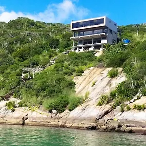 Pedra Lisa Pontal Do Atalaia , Arraial do Cabo Brasil